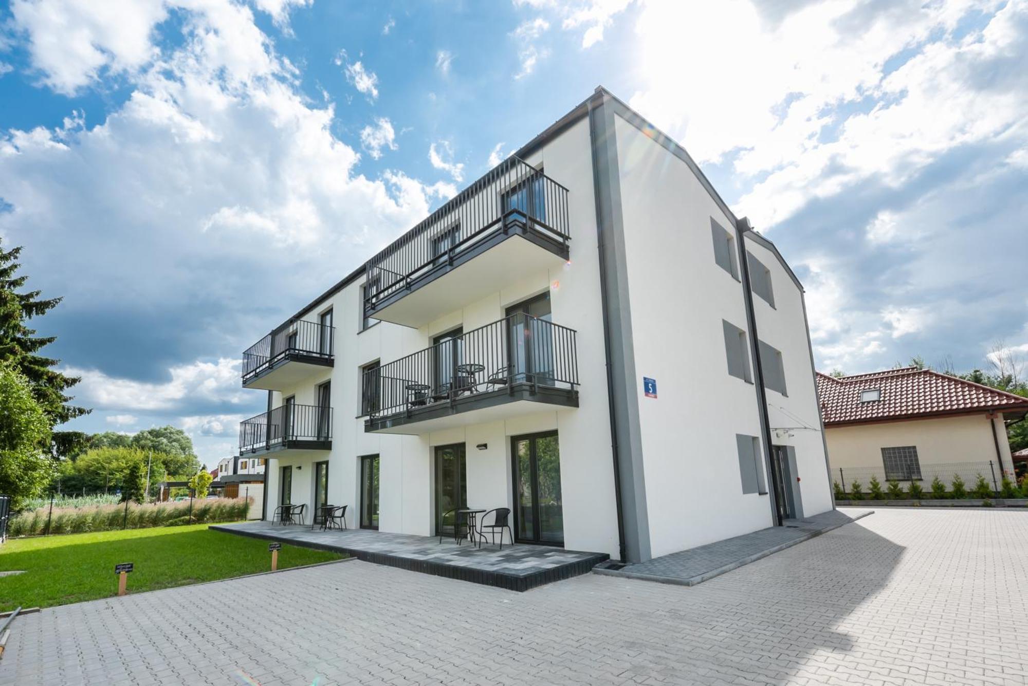 Hohome Comfy Apartments Warsaw Exterior photo